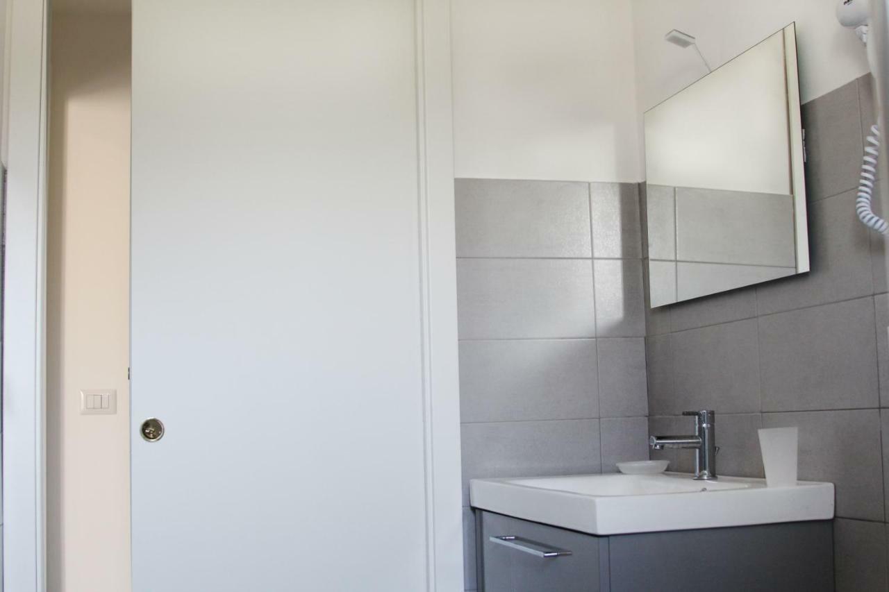 Aeroporto Bellini Rooms Catánia Buitenkant foto